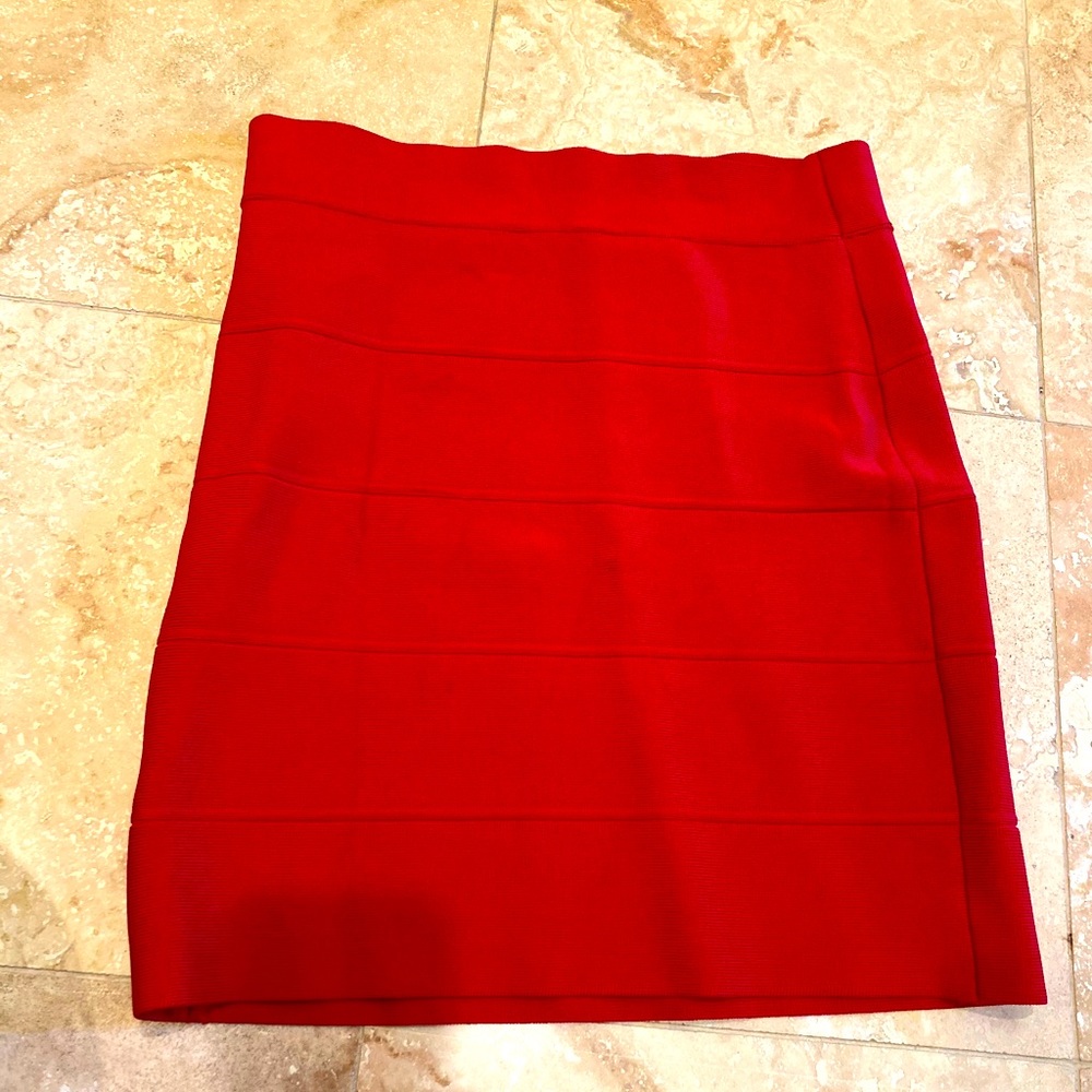 BCBG Sexy gorgeous red skirt! Like new!!